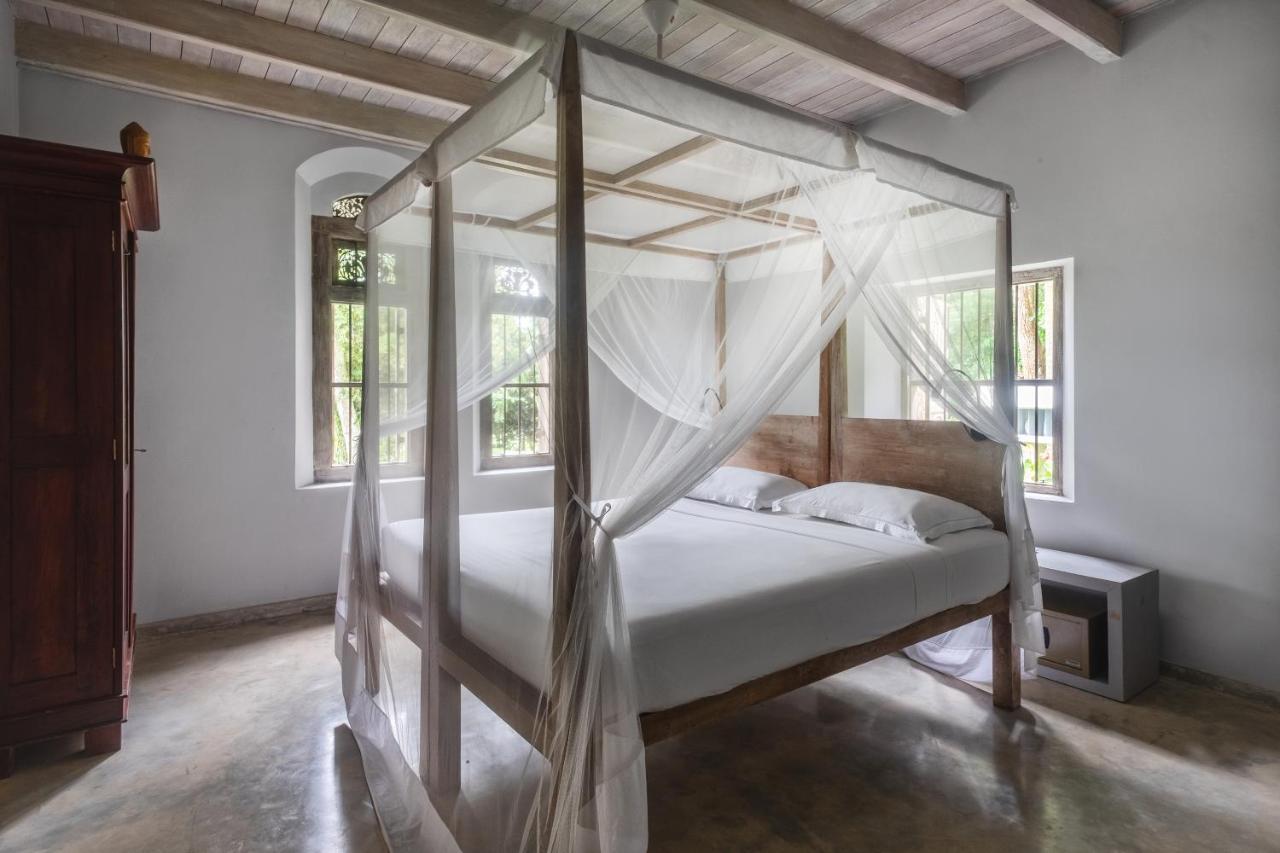 Siri Wedamadura Villa Weligama Exteriör bild
